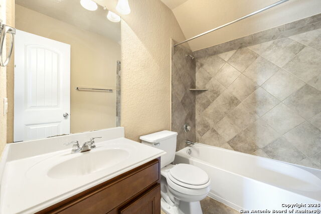 Image 20 of 27 For 8426 White Mulberry