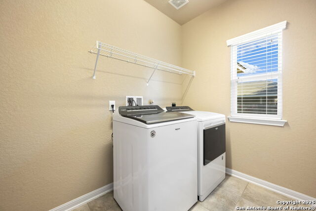 Image 24 of 27 For 8426 White Mulberry