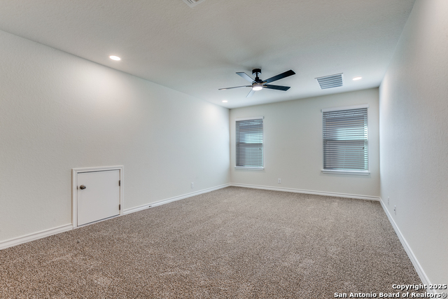 Image 11 of 25 For 8930 Willingham Bay