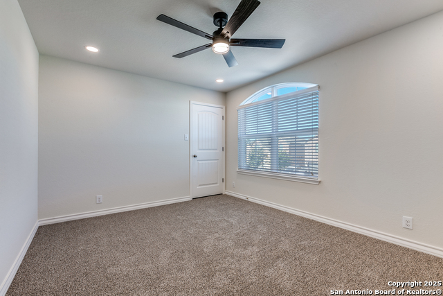 Image 12 of 25 For 8930 Willingham Bay