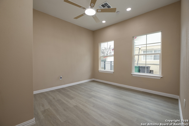 Image 17 of 43 For 1411 Mckinley