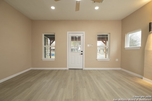 Image 31 of 43 For 1411 Mckinley