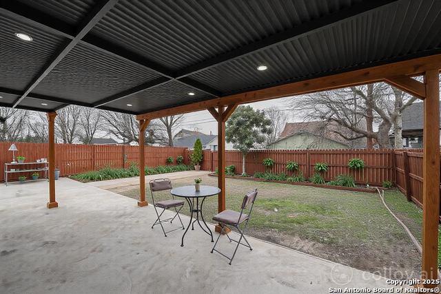 Image 32 of 43 For 1411 Mckinley