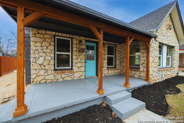 Image 4 of 43 For 1411 Mckinley