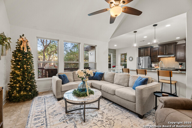 Image 8 of 42 For 1706 Nightshade