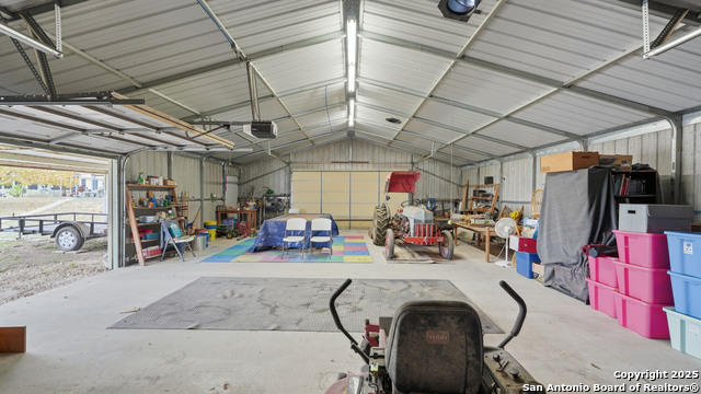 Image 39 of 46 For 142 Chaparral