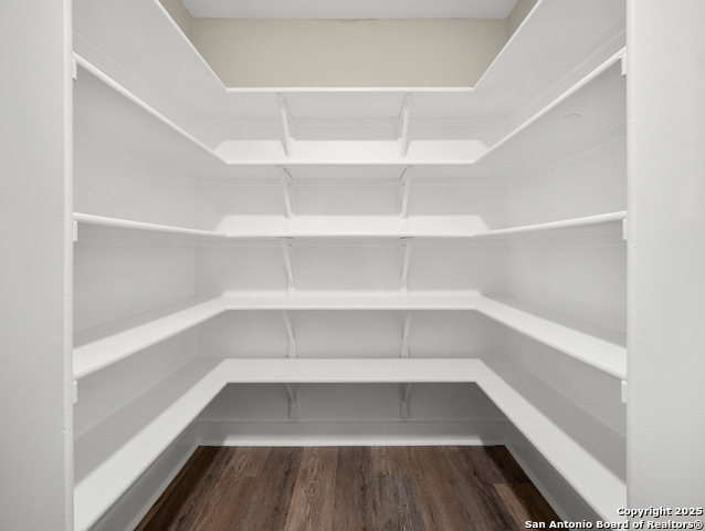 Image 12 of 35 For 6369 Stable Farm