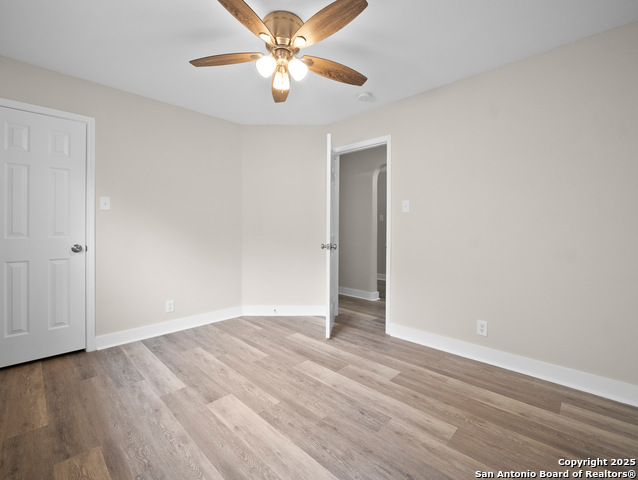 Image 28 of 35 For 6369 Stable Farm