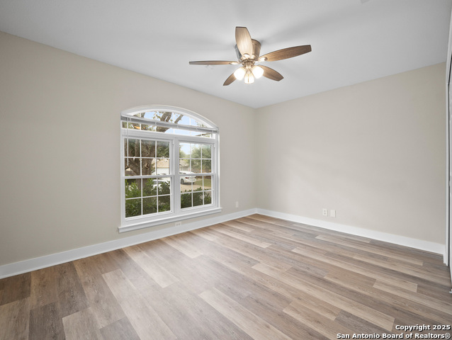 Image 30 of 35 For 6369 Stable Farm