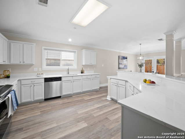 Image 8 of 35 For 6369 Stable Farm