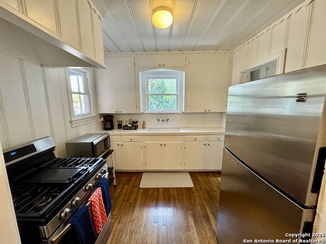 Image 8 of 20 For 118 Callaghan  B