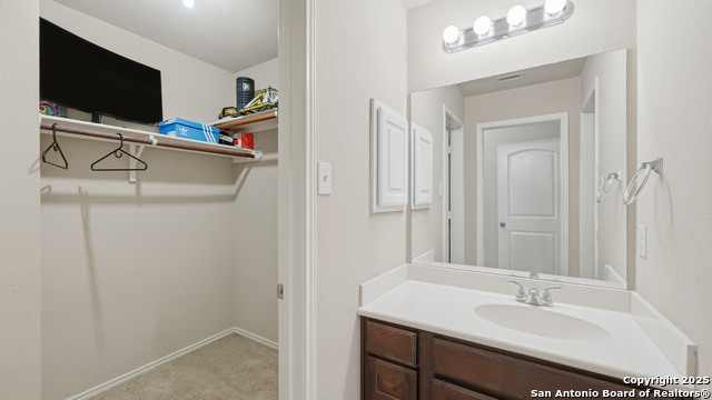 Image 40 of 57 For 3057 Saddlehorn