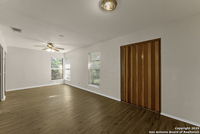 Image 12 of 22 For 114 Goodhue