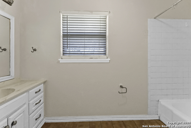 Image 15 of 22 For 114 Goodhue