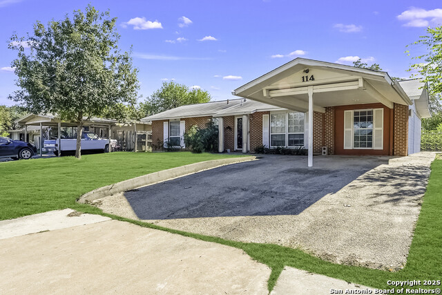 Image 2 of 22 For 114 Goodhue