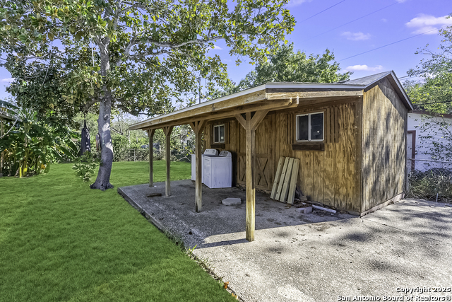 Image 20 of 22 For 114 Goodhue