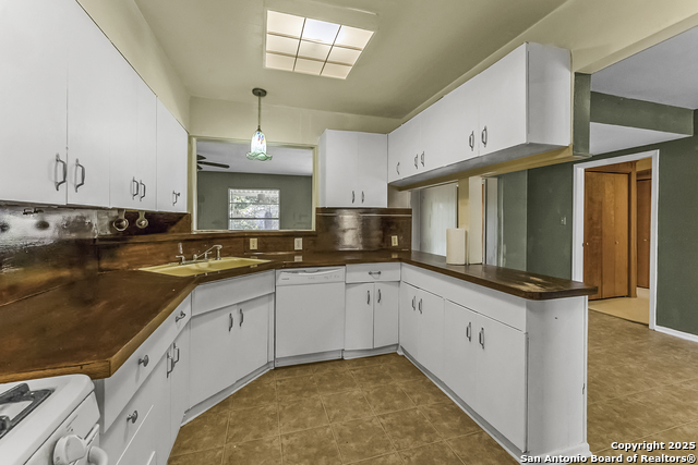 Image 8 of 22 For 114 Goodhue