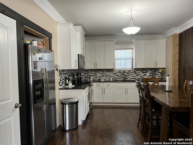 Image 13 of 34 For 235 Gray St