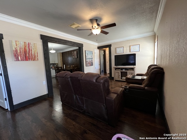 Image 9 of 34 For 235 Gray St