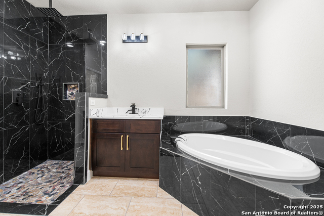 Image 34 of 68 For 22455 Mathis Rd