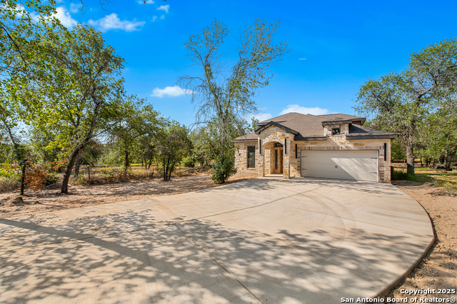 Image 4 of 68 For 22455 Mathis Rd