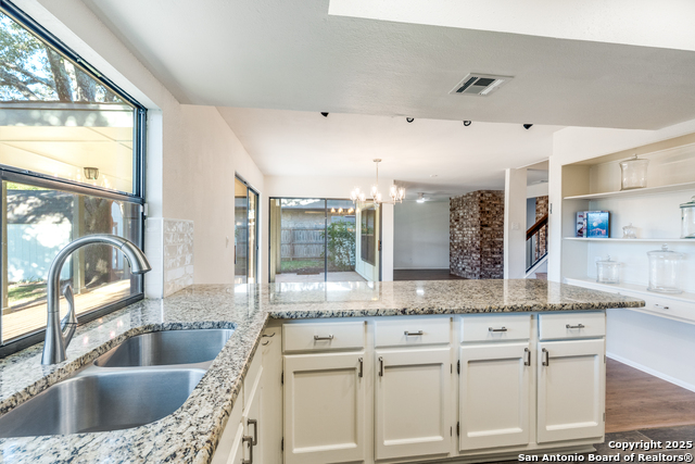 Image 12 of 33 For 3510 Abrazo  