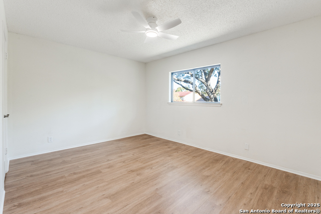 Image 21 of 33 For 3510 Abrazo  