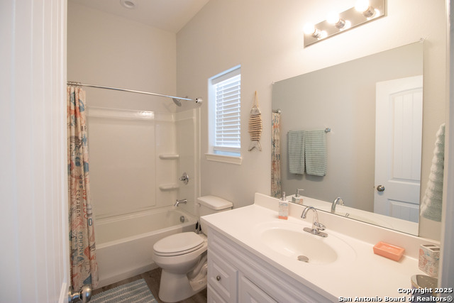 Image 13 of 24 For 207 Paradise Dr