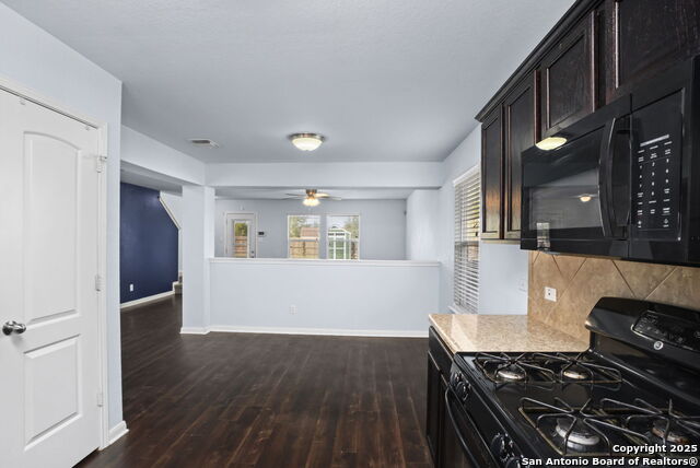 Image 10 of 41 For 407 Wind Gust