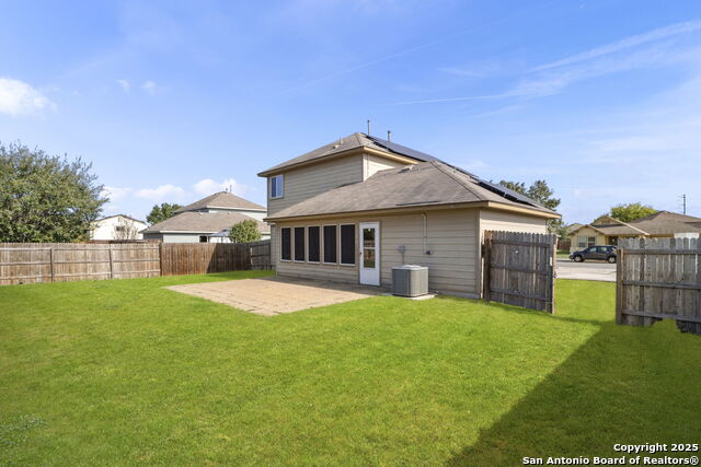 Image 32 of 41 For 407 Wind Gust