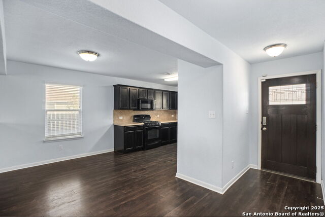 Image 4 of 41 For 407 Wind Gust