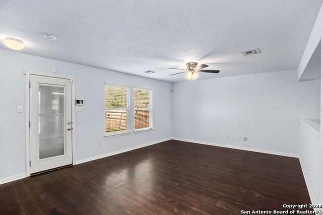 Image 6 of 41 For 407 Wind Gust