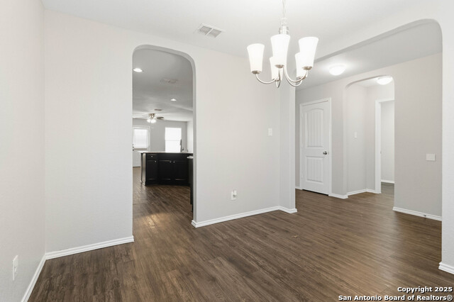 Image 16 of 45 For 7018 Phoebe  