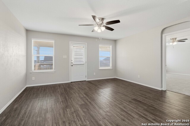 Image 6 of 45 For 7018 Phoebe  