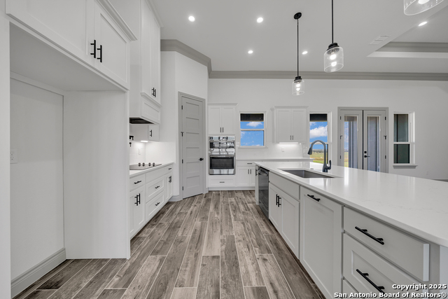 Image 10 of 46 For 111 Sunset Dr