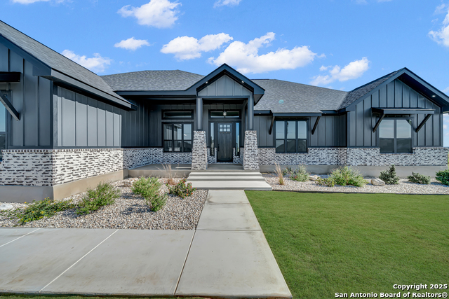 Image 2 of 46 For 111 Sunset Dr