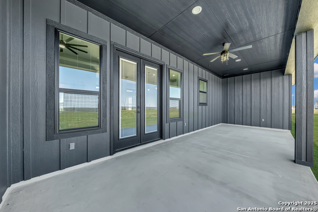 Image 38 of 46 For 111 Sunset Dr