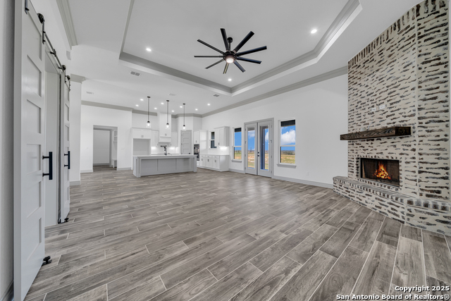 Image 7 of 46 For 111 Sunset Dr