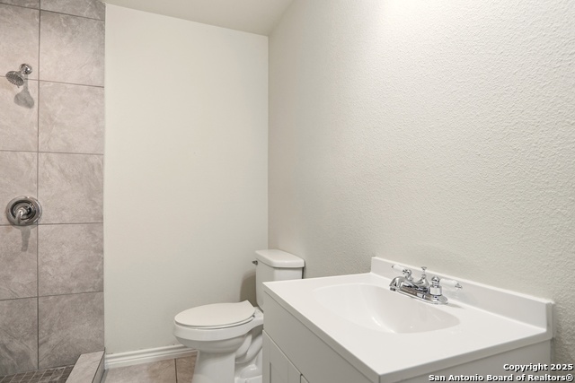 Image 11 of 32 For 151 Morningview