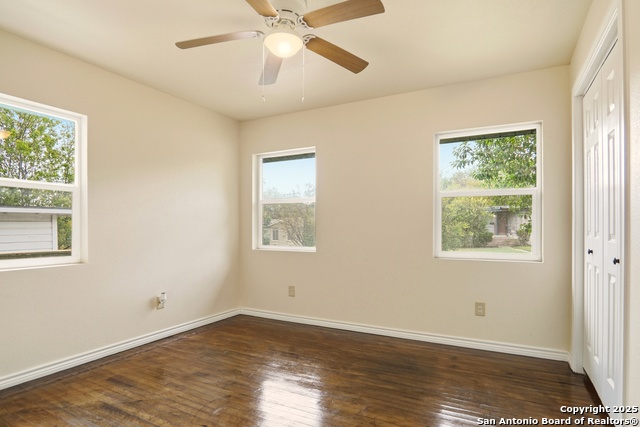 Image 12 of 32 For 151 Morningview