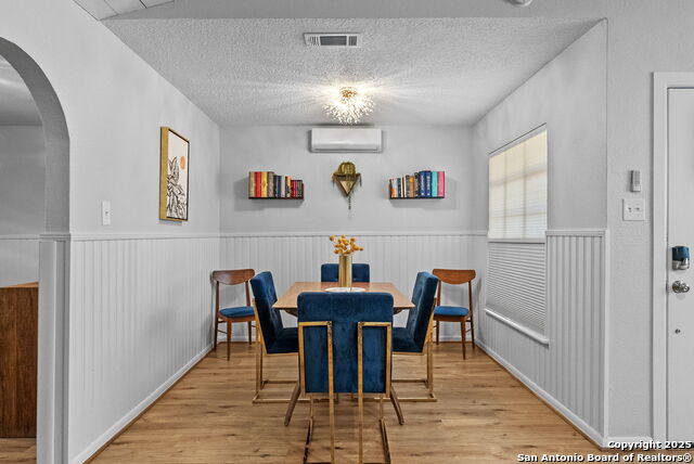 Image 14 of 42 For 618 Sumner Dr