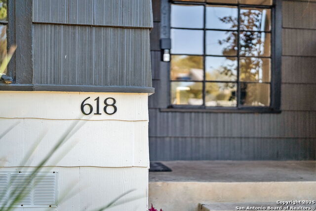 Image 2 of 42 For 618 Sumner Dr