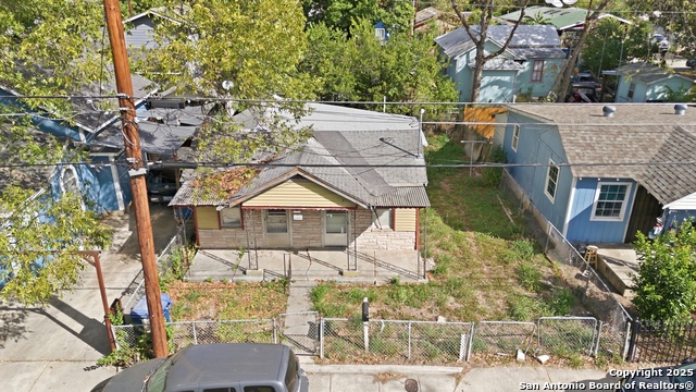 Image 15 of 19 For 155 Zavalla W