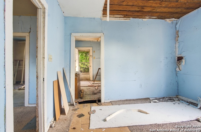 Image 5 of 19 For 155 Zavalla W