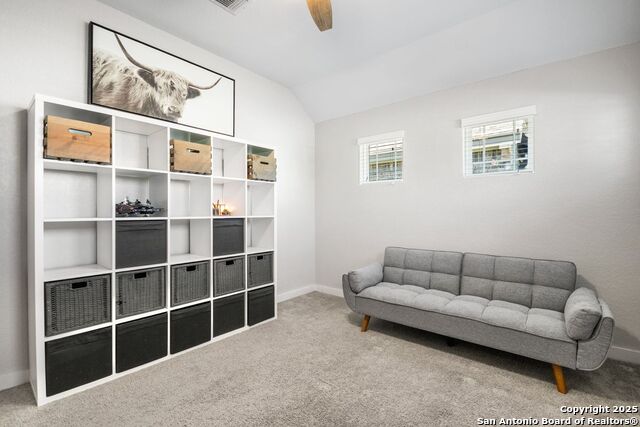 Image 8 of 32 For 122 Dovetail St