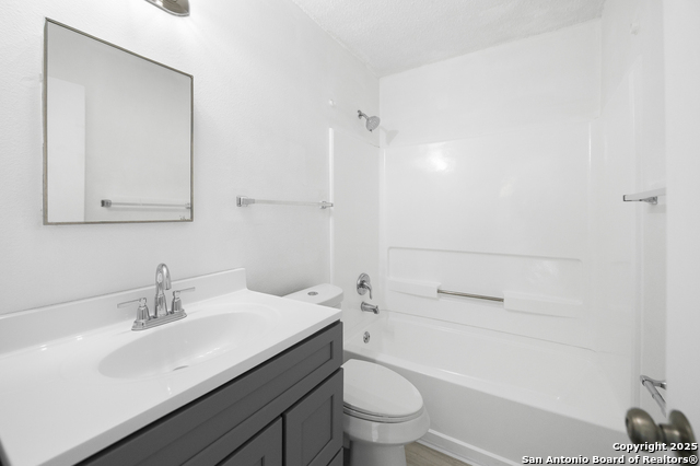 Image 37 of 37 For 8010 Chestnut Gate