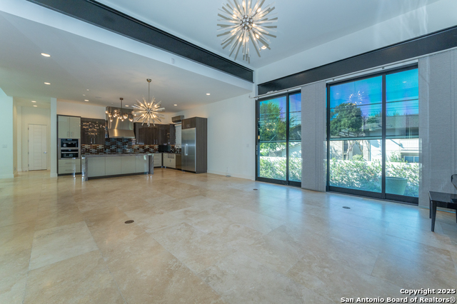 Image 10 of 30 For 100 Canterbury Hill