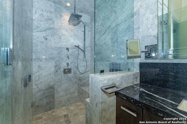 Image 14 of 30 For 100 Canterbury Hill