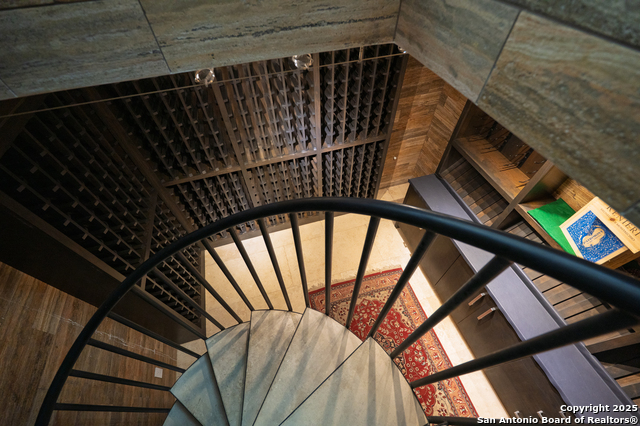 Image 16 of 30 For 100 Canterbury Hill