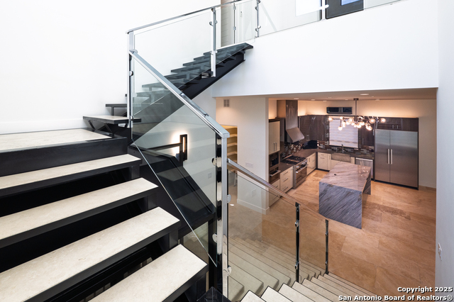 Image 19 of 30 For 100 Canterbury Hill